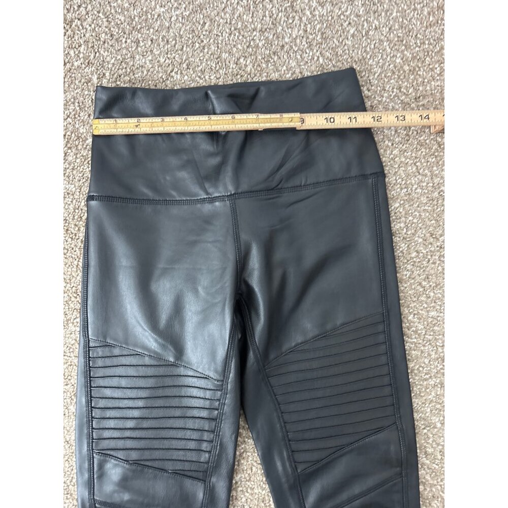 7 For All Mankind Womens Faux Leather Moto Leggings XS Black - Picture 6 of 7